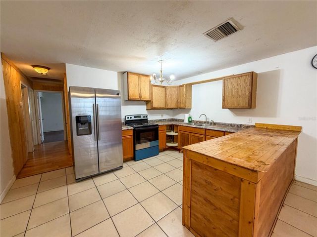 308 CENTRAL AVENUE, Frostproof, FL 33843