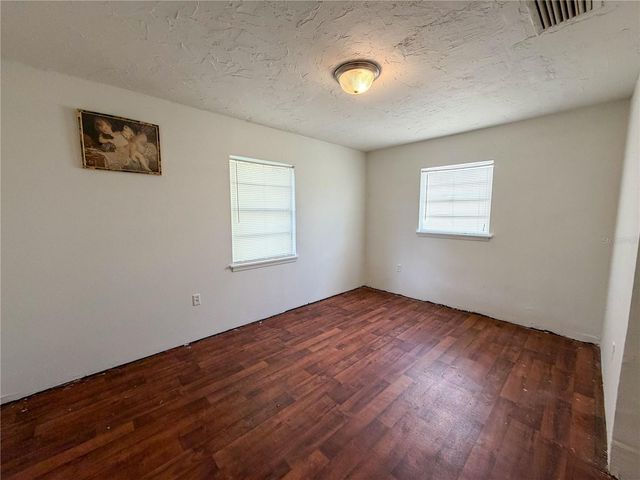 308 CENTRAL AVENUE, Frostproof, FL 33843