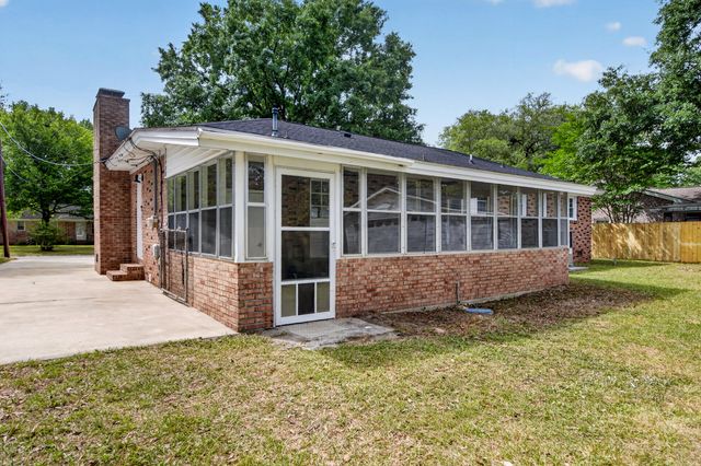 106 Benton Street, Goose Creek, SC 29445