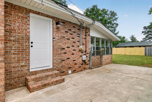 106 Benton Street, Goose Creek, SC 29445