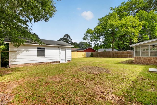 106 Benton Street, Goose Creek, SC 29445