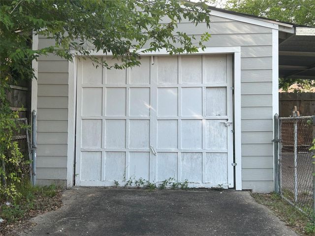 4201 Averill Street, Houston, TX 77009