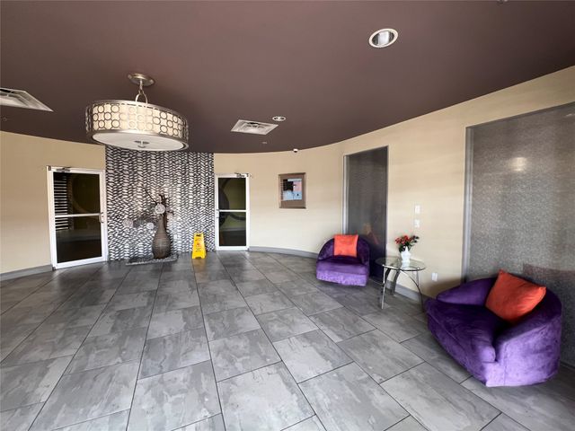 1100 W Trinity Mills Road 3015, Carrollton, TX 75006