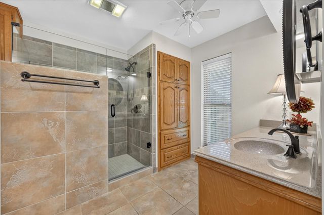 3800 Snow Creek Drive, Fort Worth, TX 76008