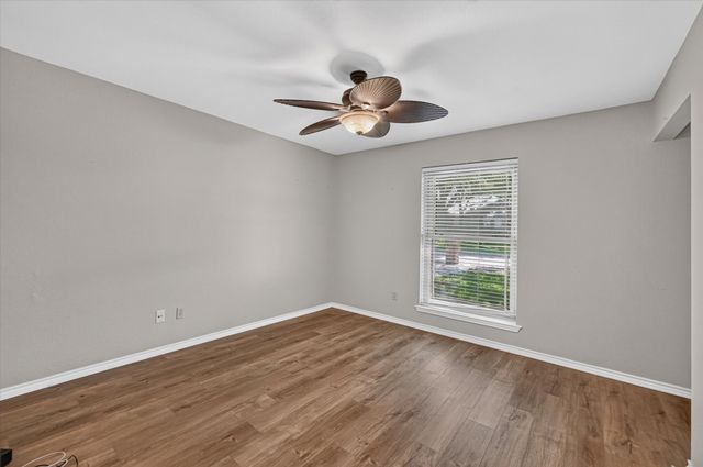3800 Snow Creek Drive, Fort Worth, TX 76008
