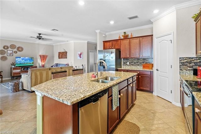 11597 Golden Oak TER, Fort Myers, FL 33913