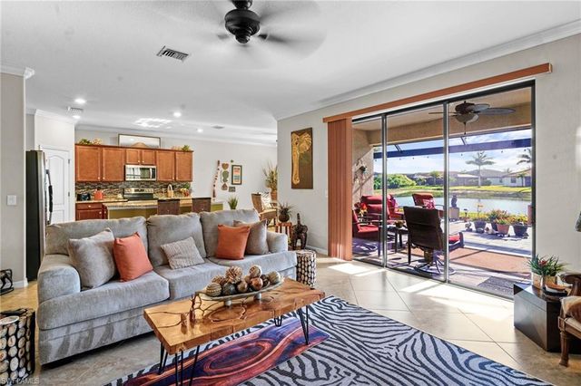 11597 Golden Oak TER, Fort Myers, FL 33913