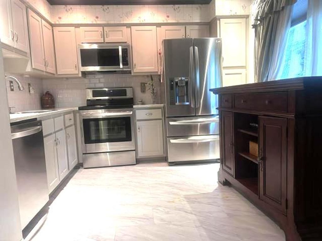 3000 MELINA CT, BENSALEM, PA 19020 — photo 4
