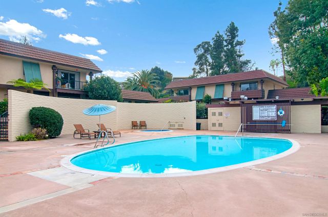 4220 Collwood Ln, San Diego, CA 92115