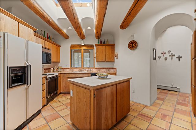 1388 Camino Corto, Santa Fe, NM 87501