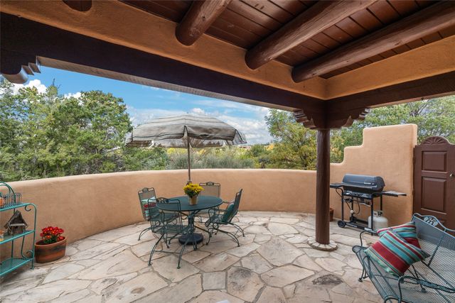 1388 Camino Corto, Santa Fe, NM 87501