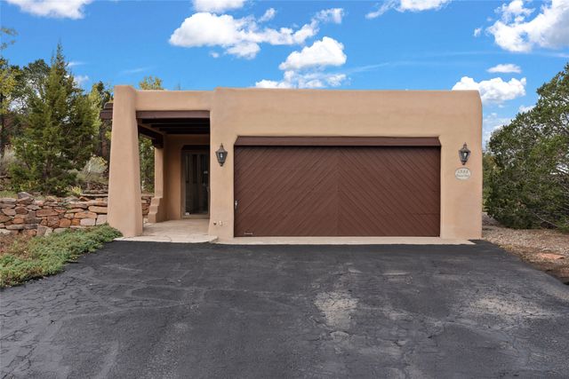 1388 Camino Corto, Santa Fe, NM 87501