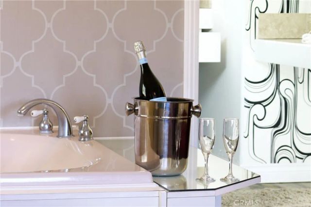 41095 Big Bear Boulevard, Big Bear Lake, CA 92315