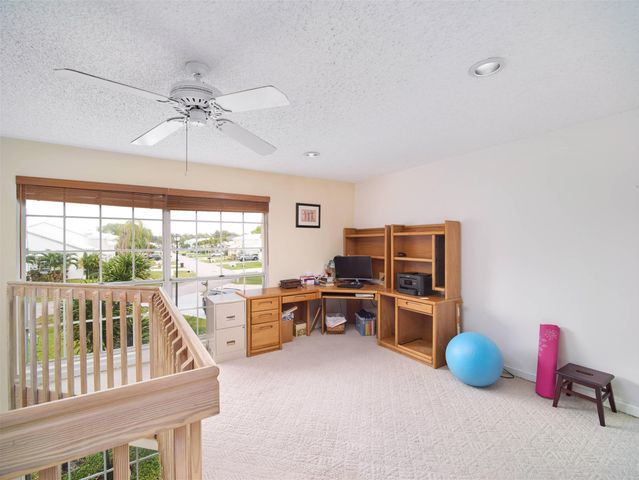 18205 SE Fairview Circle, Jupiter, FL 33469