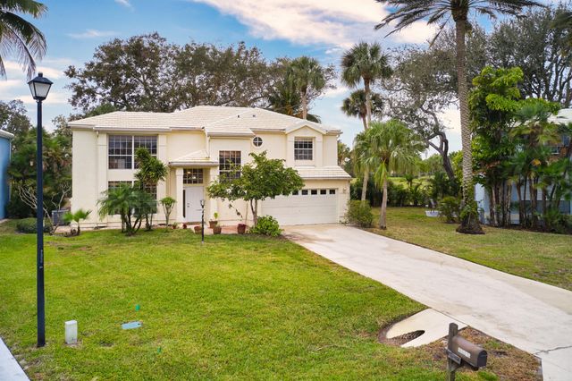 18205 SE Fairview Circle, Jupiter, FL 33469