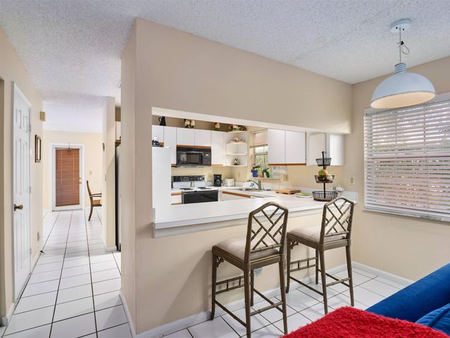 18205 SE Fairview Circle, Jupiter, FL 33469