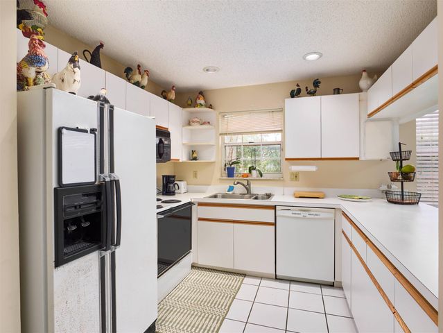 18205 SE Fairview Circle, Jupiter, FL 33469