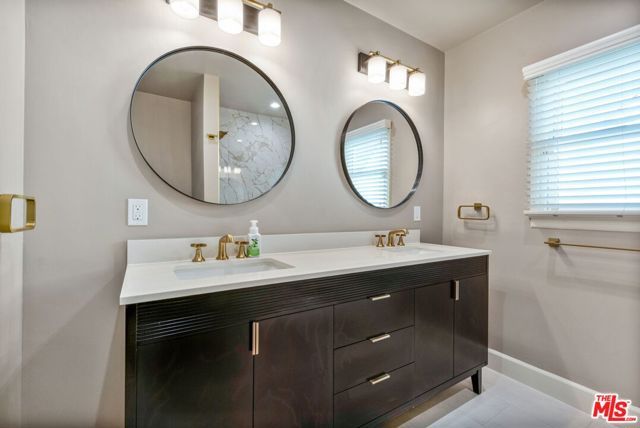 5911 S Corning Avenue, Los Angeles, CA 90056