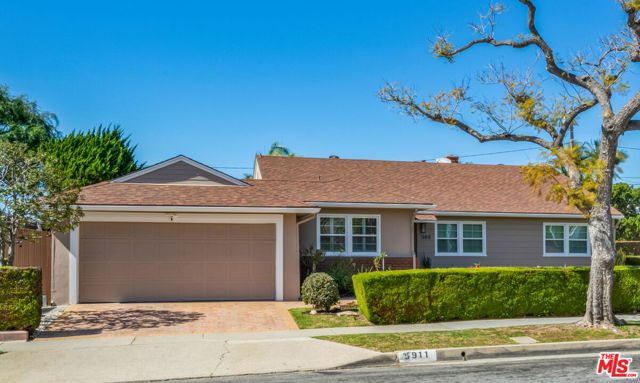 5911 S Corning Avenue, Los Angeles, CA 90056