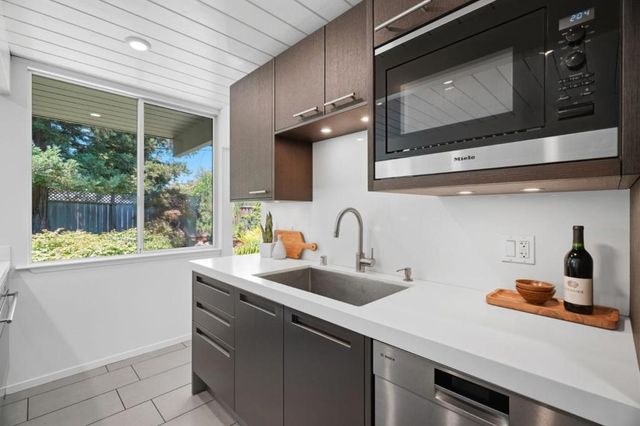 771 Duncardine Way, Sunnyvale, CA 94087