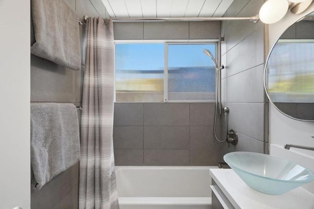 771 Duncardine Way, Sunnyvale, CA 94087