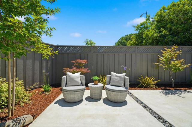 771 Duncardine Way, Sunnyvale, CA 94087