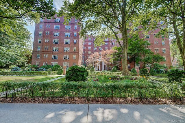 77-14 113th Street 5V, Forest Hills, NY 11375