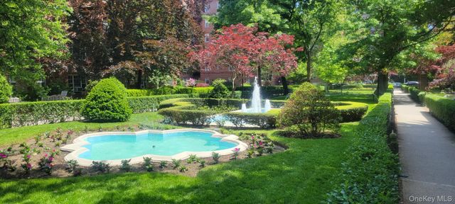 77-14 113th Street 5V, Forest Hills, NY 11375