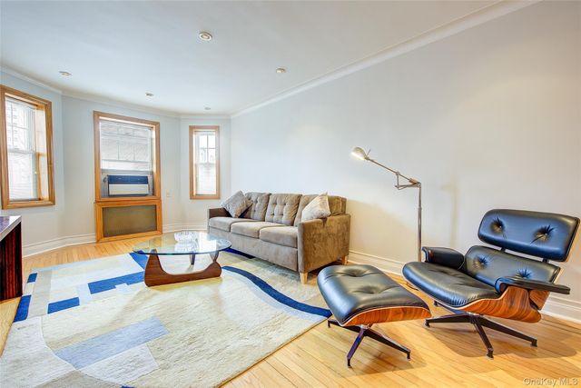 77-14 113th Street 5V, Forest Hills, NY 11375