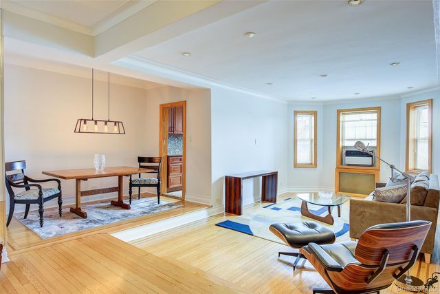 77-14 113th Street 5V, Forest Hills, NY 11375