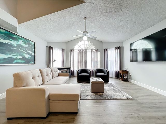 2731 N POINCIANA BOULEVARD 114, Kissimmee, FL 34746