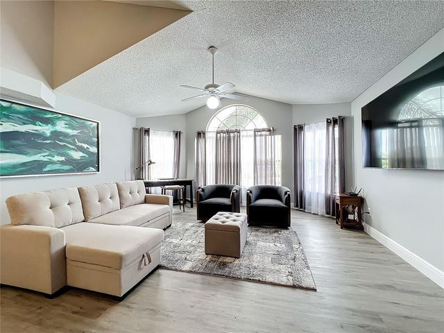 2731 N POINCIANA BOULEVARD 114, Kissimmee, FL 34746