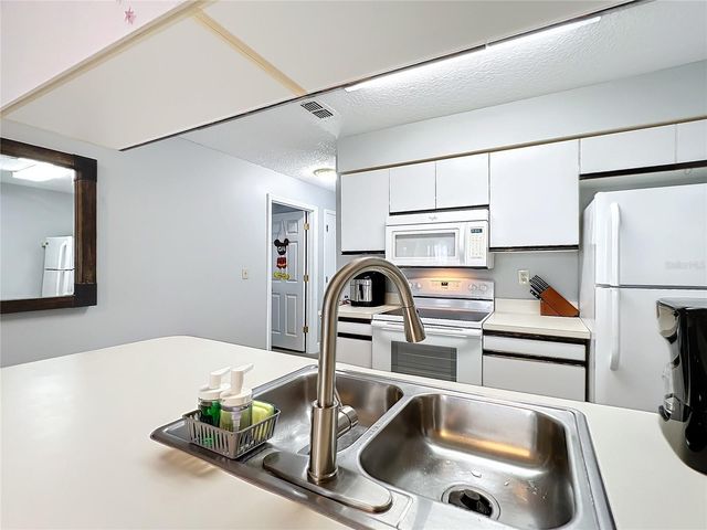 2731 N POINCIANA BOULEVARD 114, Kissimmee, FL 34746
