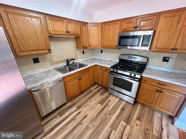 11546 COSCA PARK PL, Clinton, MD 20735
