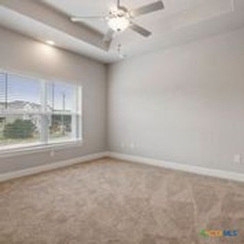 2820 Puter Creek Road C, Spring Branch, TX 78070