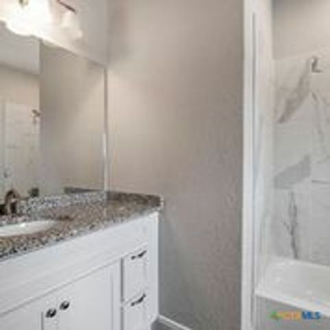 2820 Puter Creek Road C, Spring Branch, TX 78070