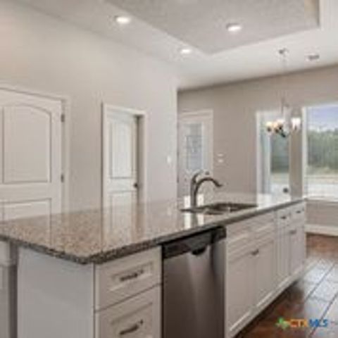 2820 Puter Creek Road C, Spring Branch, TX 78070