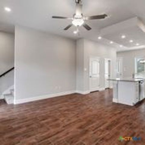 2820 Puter Creek Road C, Spring Branch, TX 78070