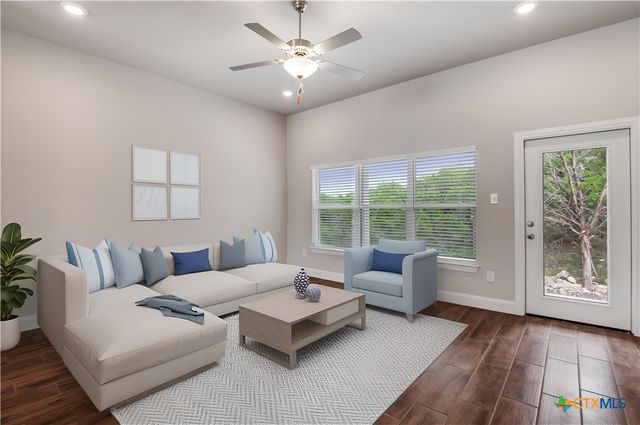 2820 Puter Creek Road C, Spring Branch, TX 78070