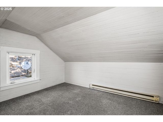 427 WASHINGTON St, Eugene, OR 97401
