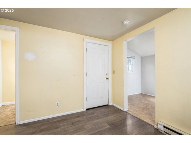 427 WASHINGTON St, Eugene, OR 97401