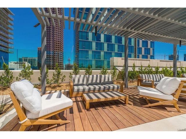 889 Francisco Street 3608, Los Angeles, CA 90017