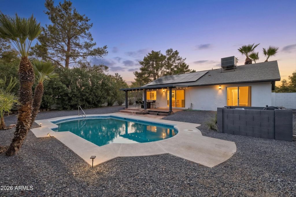 5117 E BECK Lane, Scottsdale, AZ 85254
