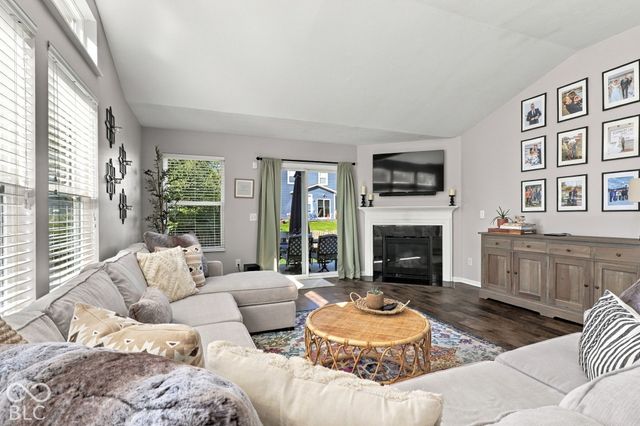 15821 Hargray Drive, Noblesville, IN 46062