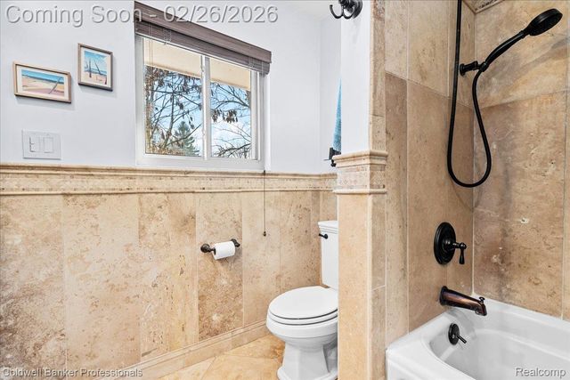 11547 McClumpha Road, Plymouth Charter Township, MI 48170