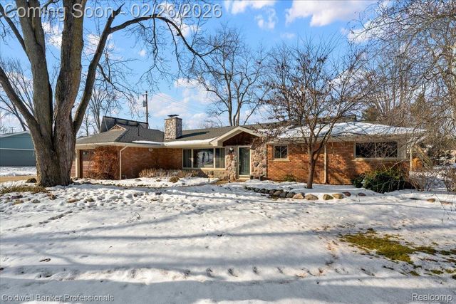 11547 McClumpha Road, Plymouth Charter Township, MI 48170