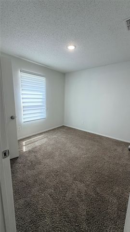 701 E Kirnwood Drive, Dallas, TX 75241