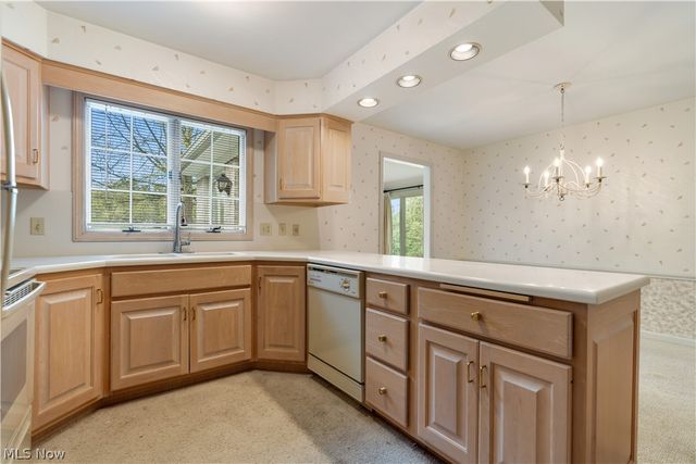 2240 Devonshire Drive NW, Canton, OH 44708