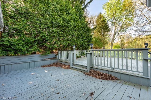 2240 Devonshire Drive NW, Canton, OH 44708