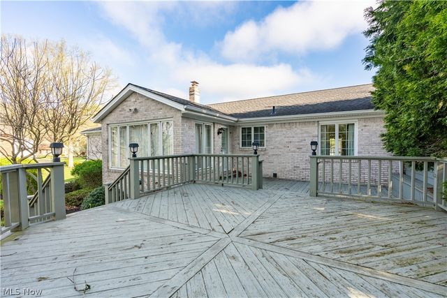 2240 Devonshire Drive NW, Canton, OH 44708